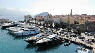 Апартаменты Apartments Aleksić Old Town Будва Улучшенные апартаменты с 2 спальнями, балконом и видом на море-3